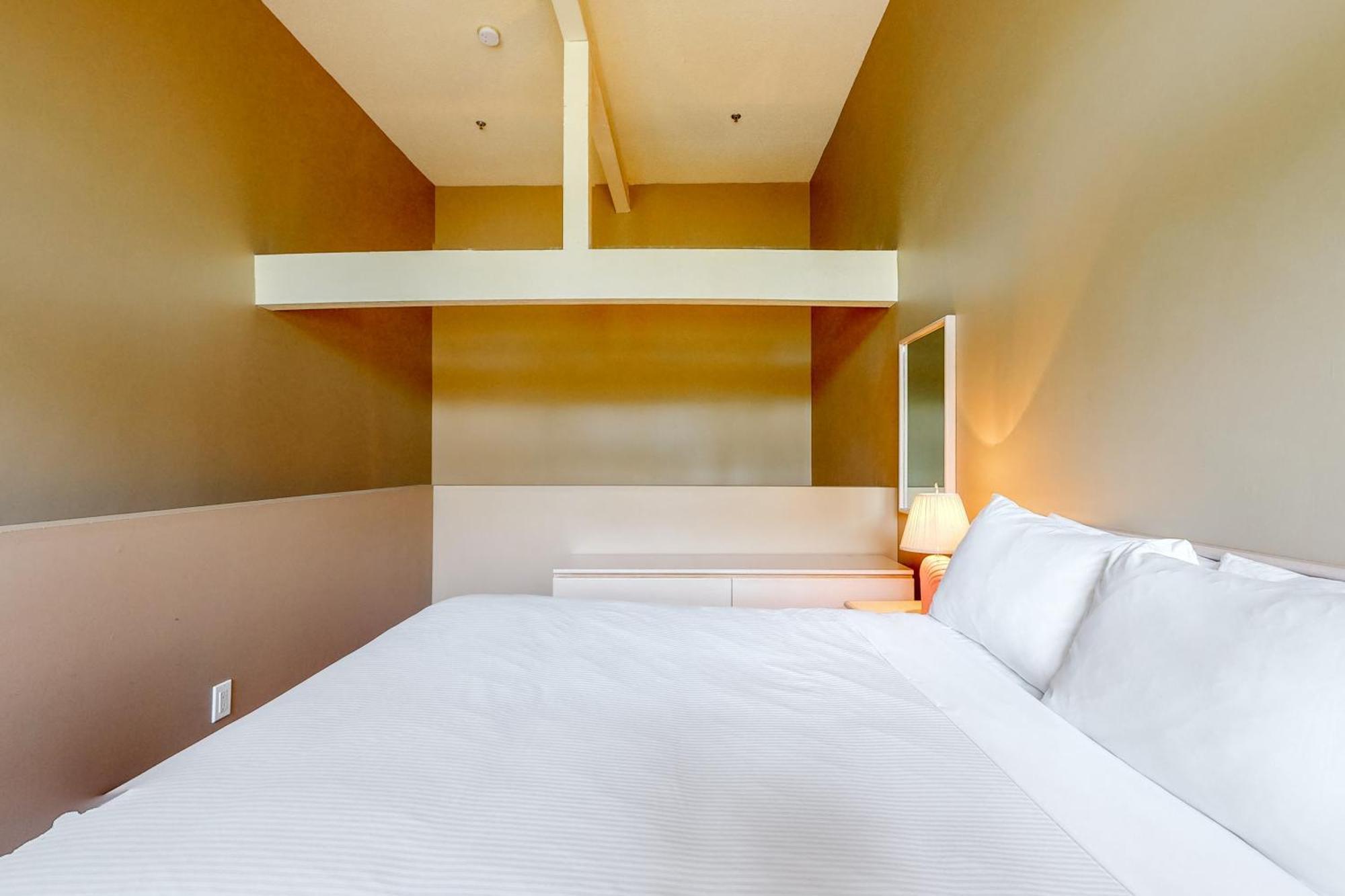 Greystone Lodge Уистлер Номер фото
